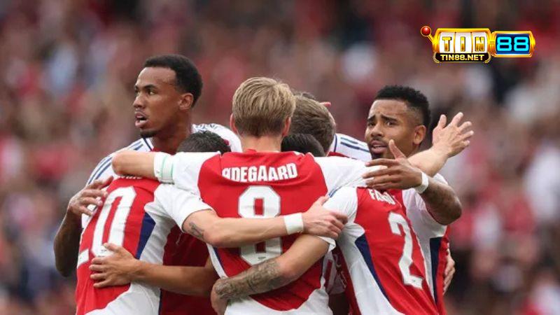 Đội hình Arsenal chất lượng, đồng đều